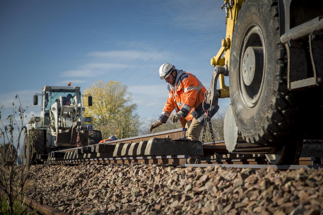 Travaux sur voie ferrée