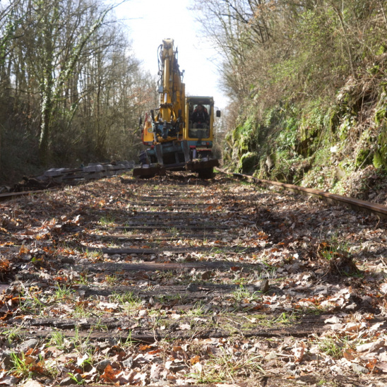 Travaux sur la ligne de fret Parthenay-Thouars