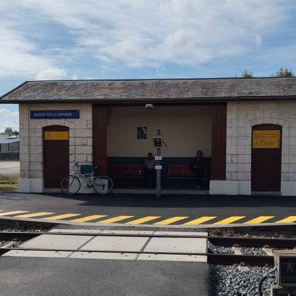 Gare de Sainte-Foy-la-Grande, en Nouvelle-Aquitaine