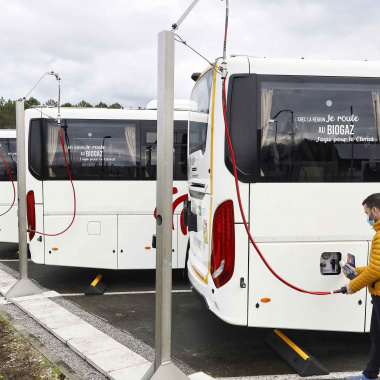 Biogaz, biocarburant ou électricité : des cars toujours plus propres