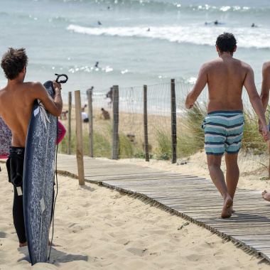 Le car plage direction Lacanau