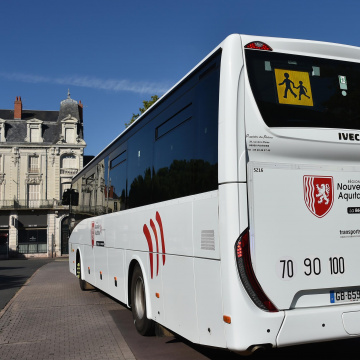 Se déplacer avec les cars scolaires