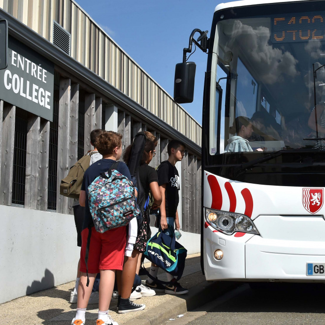 Sécurité en cars scolaires : les bons comportements